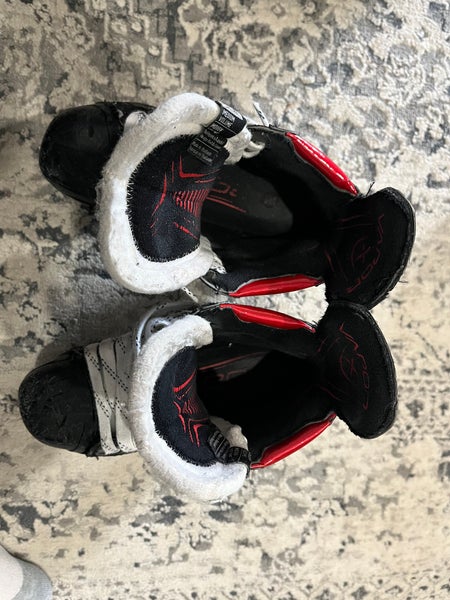 Bauer Vapor 3X Size 4 (Used)