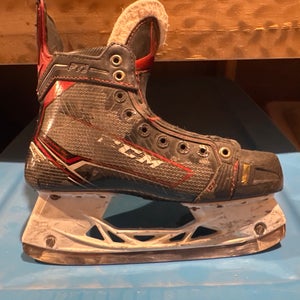 CCM FT one hockey skate size 5.5