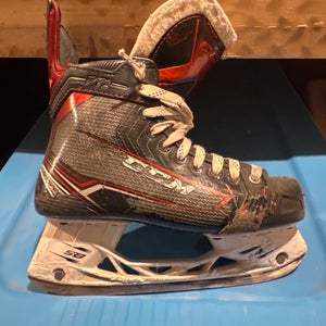 CCM Ft 1 hockey skate size 6