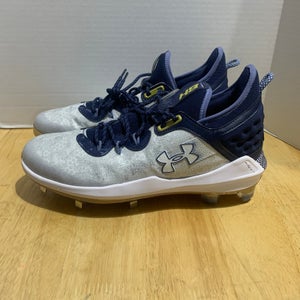 Men's UA Harper 8 Low ST Metal Baseball Cleats White/Navy #3026588-103 Size 12.5