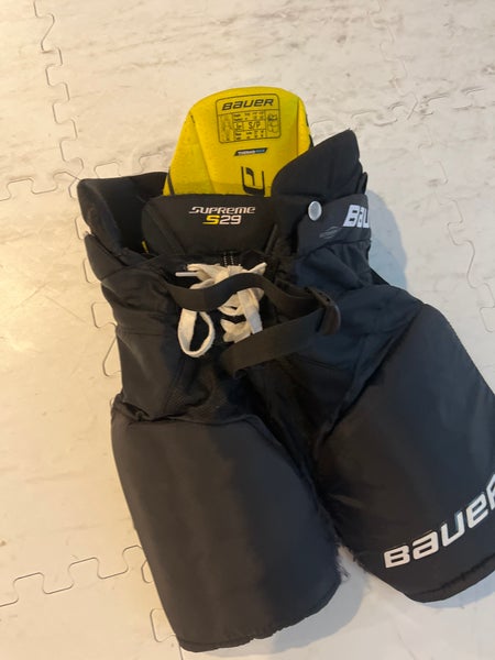 Small Junior Bauer Supreme S29 Hockey Pants (Used)