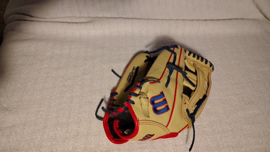 Wilson Left Hand Throw A500 Baseball Glove 12" Quick Fit Technology (Used)