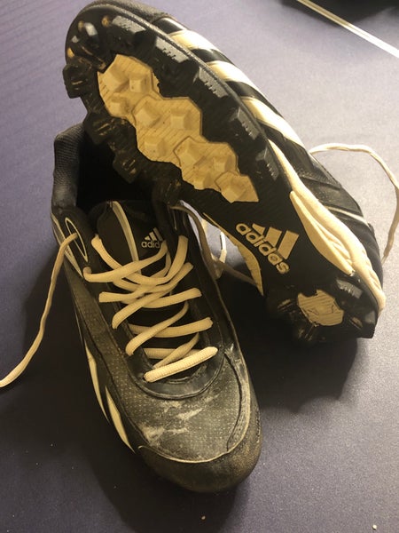 Adult Size M 7.5 (W 8.5) Adidas Molded Cleats