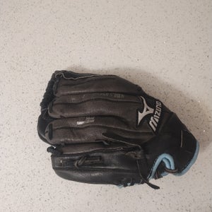 MIZUNO PROSPECT 1056T  10.5” Ball Glove Right Hand Throw