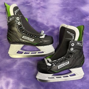 Junior Bauer XLS Hockey Skates Regular Width Size 2 (New)