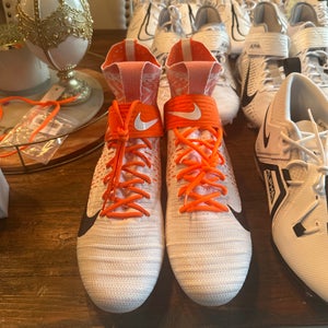 Men's  Size M 16.0 (W 17.0) Nike High Top Alpha Menace Elite 3 (New)
