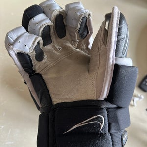 Nike Hockey Gloves 12" (Used)