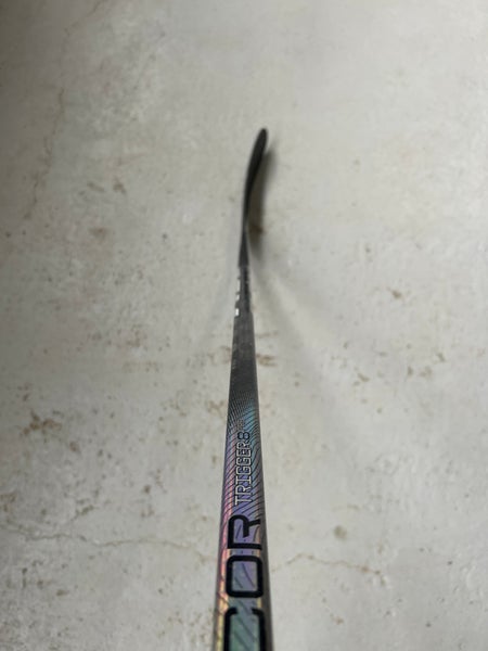 90 Flex P29 Senior CCM RibCor Trigger 8 Pro Left Hand Hockey Stick Pro Stock TAVARES