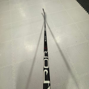 Junior Bauer Vapor 3X Right Handed Hockey Stick P88  (New)