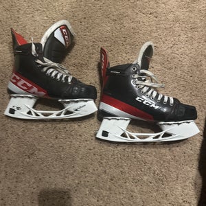 CCM JetSpeed FT4 Pro Hockey Skates Narrow Width 6 (Used)
