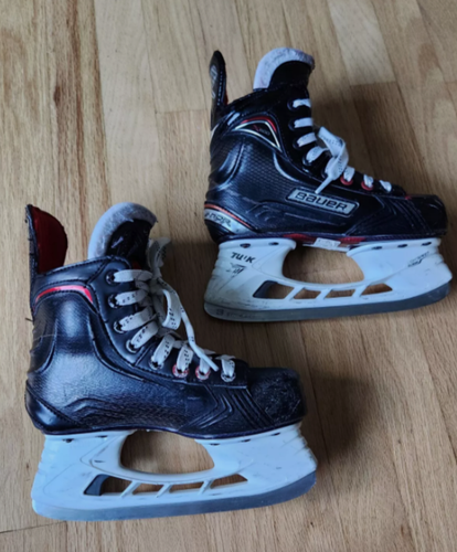 Junior Sz 1 Bauer Vapor X600 Hockey Skates Regular Width Kids (Used)