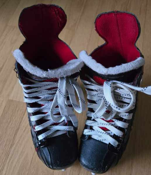 Junior Sz 1 Bauer Vapor X600 Hockey Skates Regular Width Kids (Used)