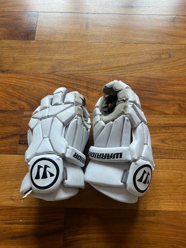 Warrior Burn Lacrosse Gloves Medium (Used)