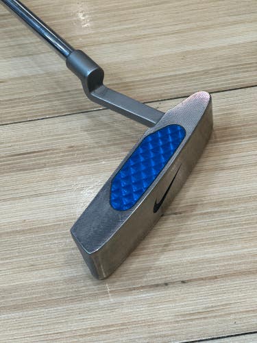 Junior Nike BC Blade Putter Right Handed 34" (Used)