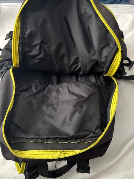 Used Fischer Boot Bag/ Back Pack WITH Rain Cover