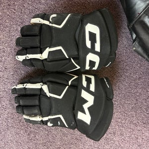 CCM Tacks AS 580 Gloves 14" Pro Stock (Used)