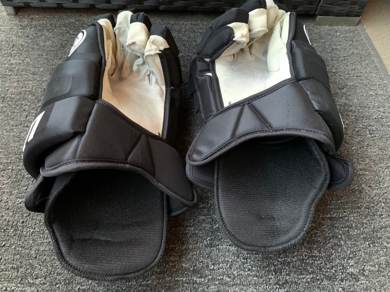 Lightly Used 14” Pro Stock Warrior AX1 Franchise Gloves - Nick Holden Boston Bruins