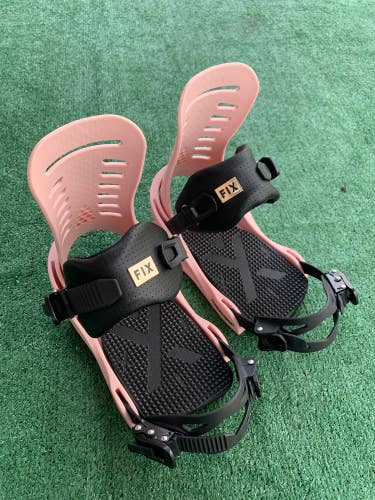 NEW Women's XS Fix Sunset Snowboard Bindings