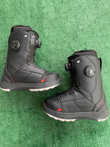 NEW Size M 6.5 (W 7.5) K2 Kinsley Clicker Snowboard Boots