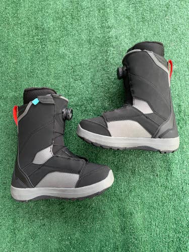 NEW Size M 6.5 (W 7.5) K2 Kinsley Clicker Snowboard Boots