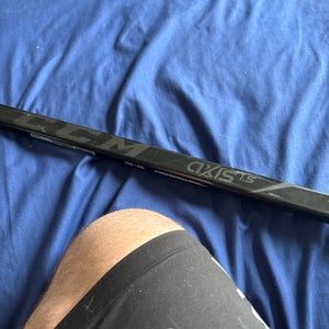 Senior CCM Axis 1.5 Regular Goalie Stick 26" Paddle  (Used)