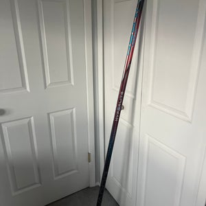 Senior Bauer Vapor Hyperlite 2 Left Hand Hockey Stick P92  (New)