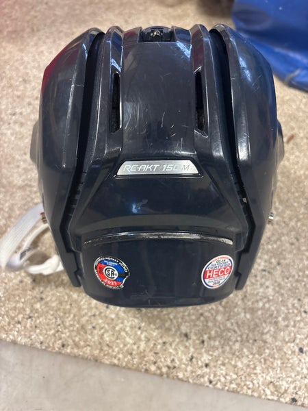 Medium Bauer Re-Akt 150 Helmet (Used)