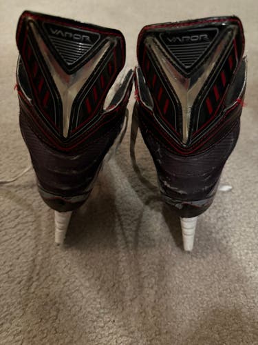 Bauer Vapor x 500 Hockey Skates Size 3 (Used)