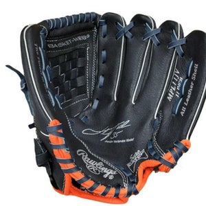 Rawlings (Used) Black Right Hand Throw 11" Baseball Glove