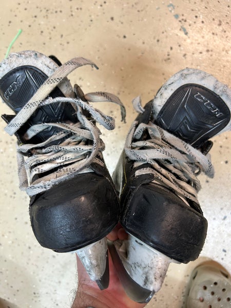 CCM Tacks 9060. Size 11. Junior Youth Ice Hockey Skates