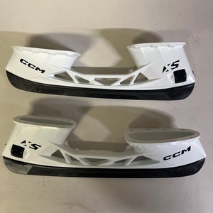 CCM 287 mm (New) SB XS  Runners