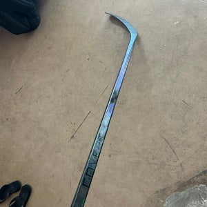 Warrior QR6 Pro Hockey stick