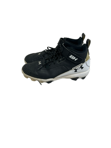 Used Under Armour Harper Jr 6 Black and White Baseball Cleats 11692-S000132830