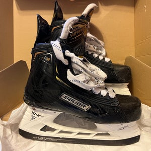 Bauer Supreme 2S Pro Hockey Skates Size 5.5 EE (Used)