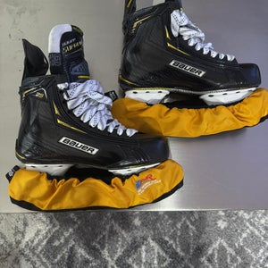 Bauer Supreme 2S Pro Hockey Skates Regular Width Size 6.5 (Used)