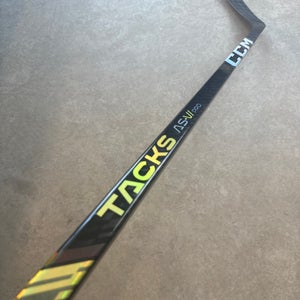75 Flex P28M Senior CCM Jetspeed FT7 Pro Left Hand Hockey Stick Pro Stock (New) NHL