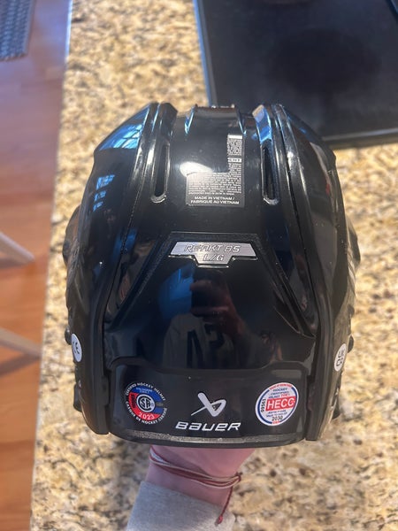 Large Bauer Re-Akt 85 Helmet (New)