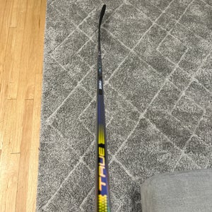 Senior True catalyst 9x3 Left Hand Hockey Stick P92 Pro Stock (Used)
