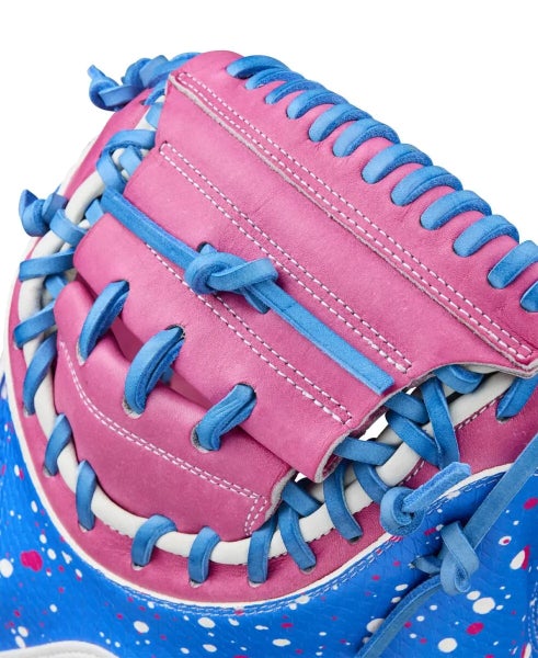 2026 Wilson A2000 33” LTM CM33 Baseball Catcher's Mitt WBW10344333
