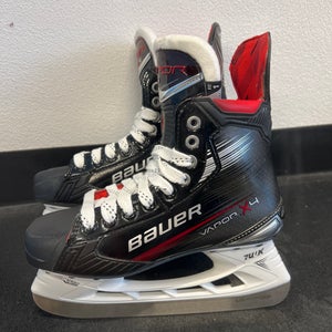 2024 Bauer Vapor X4 Hockey Skates 5 (Used)
