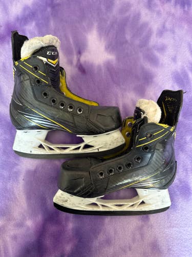 CCM Ultra Tacks Hockey Skates Regular Width 13 (Used)