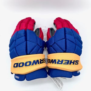 Sherwood Rekker Legend Pro - New NHL Pro Stock Hockey Glove - *New Jersey Devils*