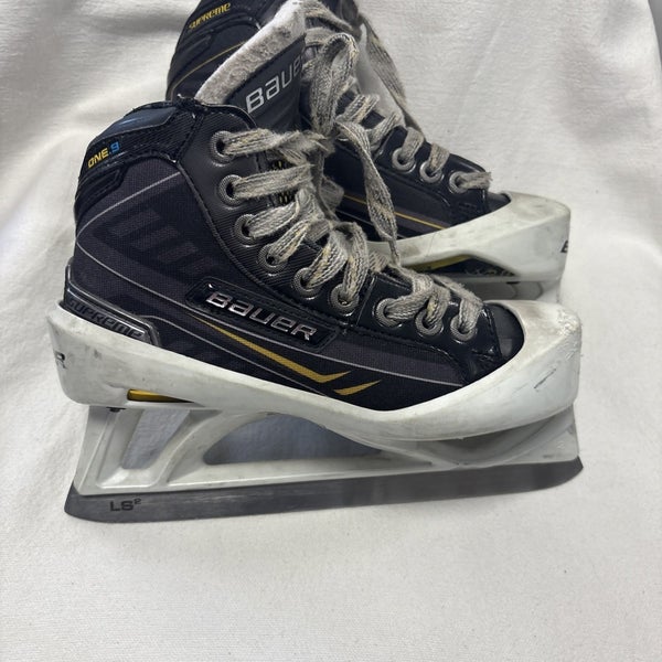 Junior Size 2 Bauer Supreme ONE.9 Ice Hockey Goalie Skates.