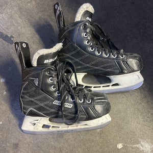 Bauer Nexus 200 Hockey Skates Regular Width   Size 4 (Used)