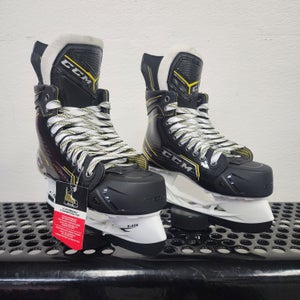 CCM Super Tacks AS3 Pro Intermediate Hockey Skates (New)