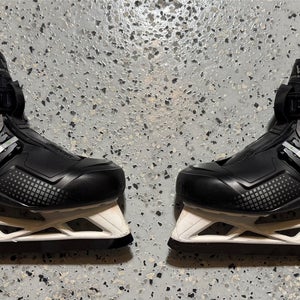 Bauer Konekt Goalie Skates - Size 8