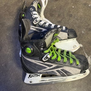 Reebok 1K Pump Hockey Skates Regular Width   Size 3.5 (Used)