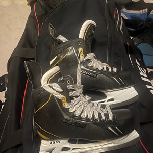 Bauer Matrix Hockey Skates Regular Width  10 (New)