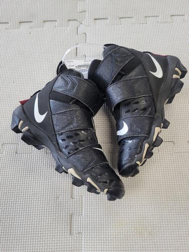 Used Nike Junior 02 Football Cleats 11617-s000309465