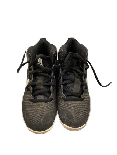 Used Nike BLK AND WHT CLEATS BB/SB Cleats Black Junior 01 11884-S000043848